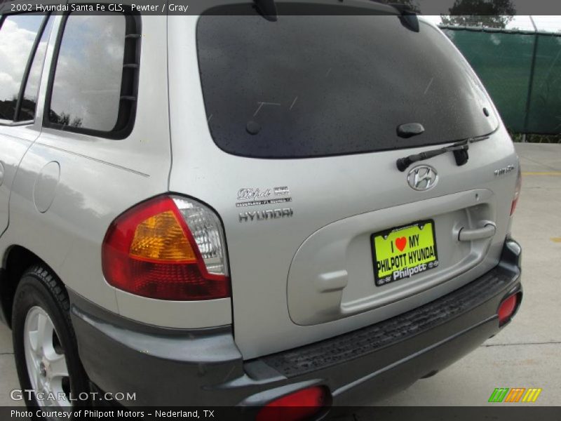 Pewter / Gray 2002 Hyundai Santa Fe GLS
