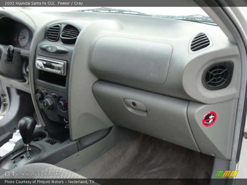 Pewter / Gray 2002 Hyundai Santa Fe GLS