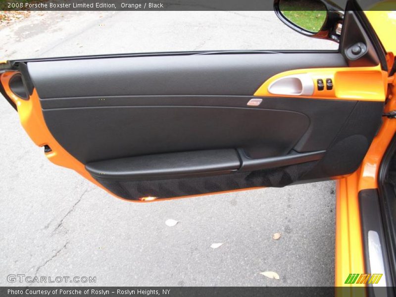 Door Panel of 2008 Boxster Limited Edition