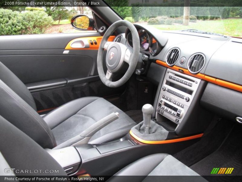 Dashboard of 2008 Boxster Limited Edition