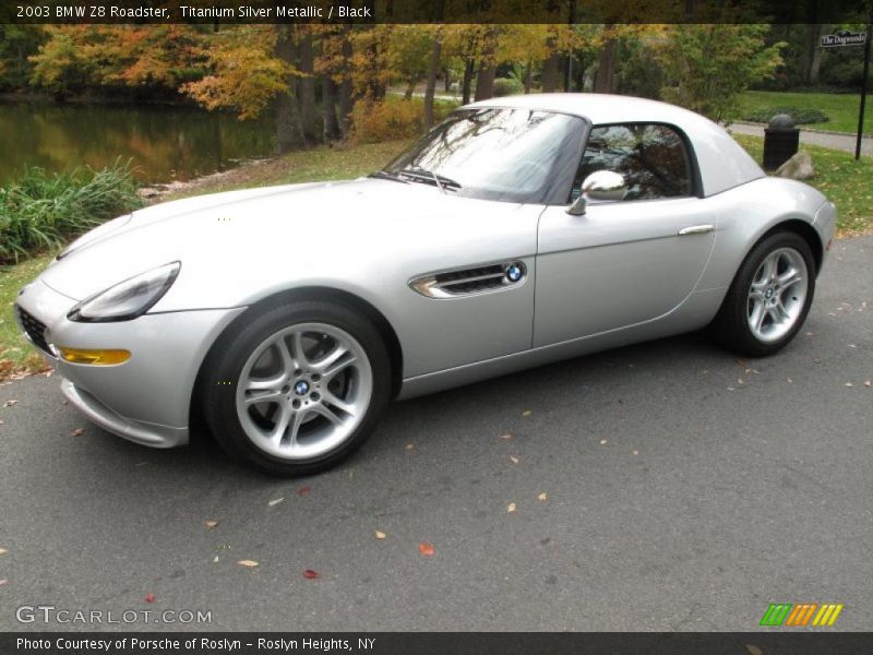 Front 3/4 View of 2003 Z8 Roadster