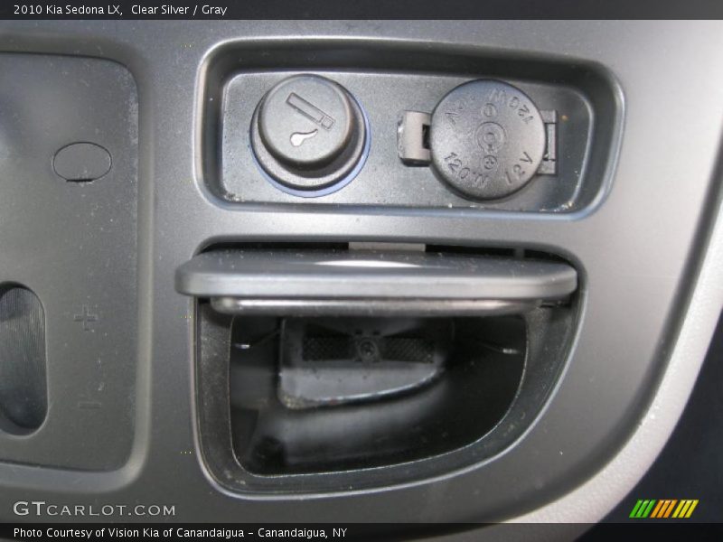 Clear Silver / Gray 2010 Kia Sedona LX