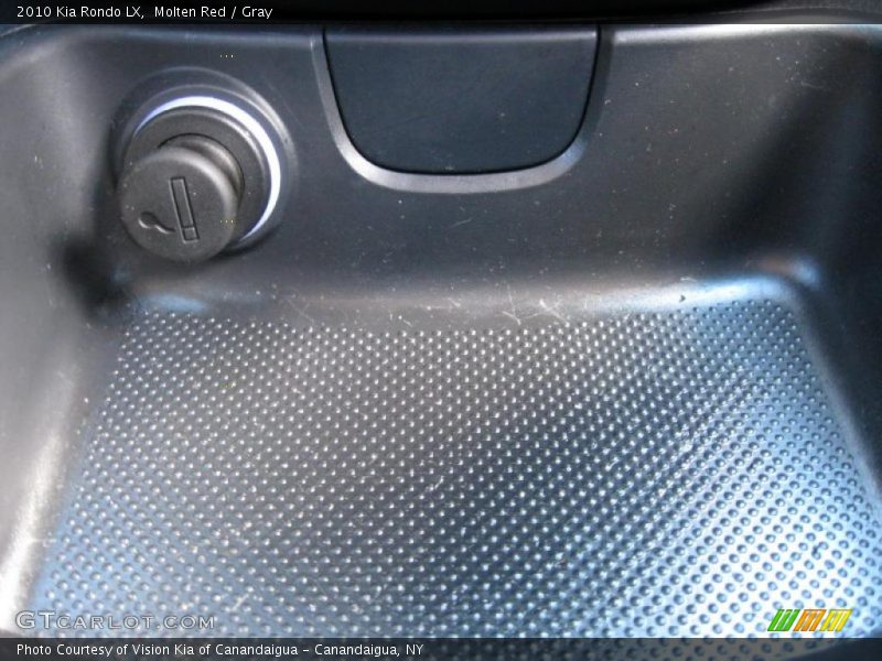 Molten Red / Gray 2010 Kia Rondo LX