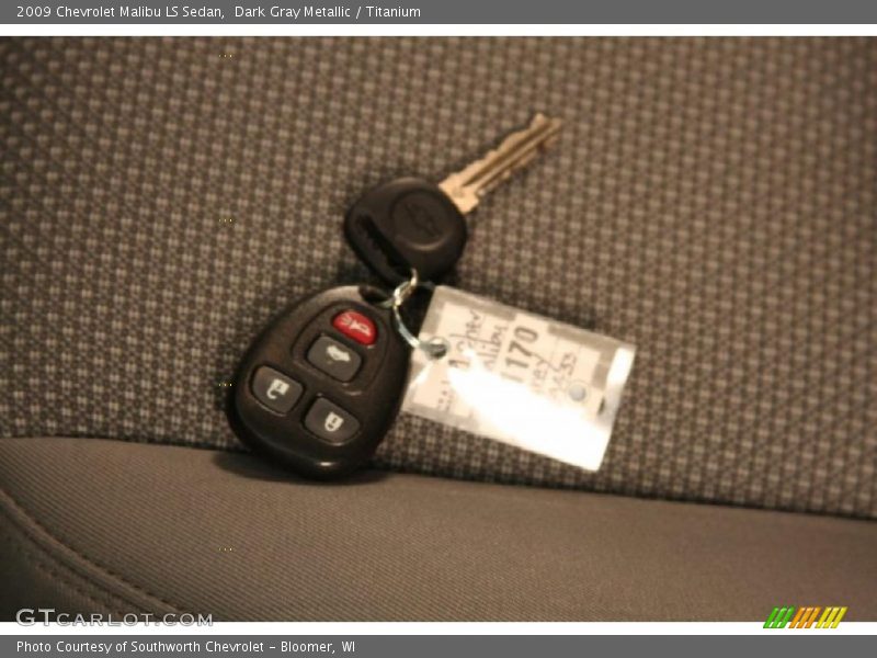 Dark Gray Metallic / Titanium 2009 Chevrolet Malibu LS Sedan