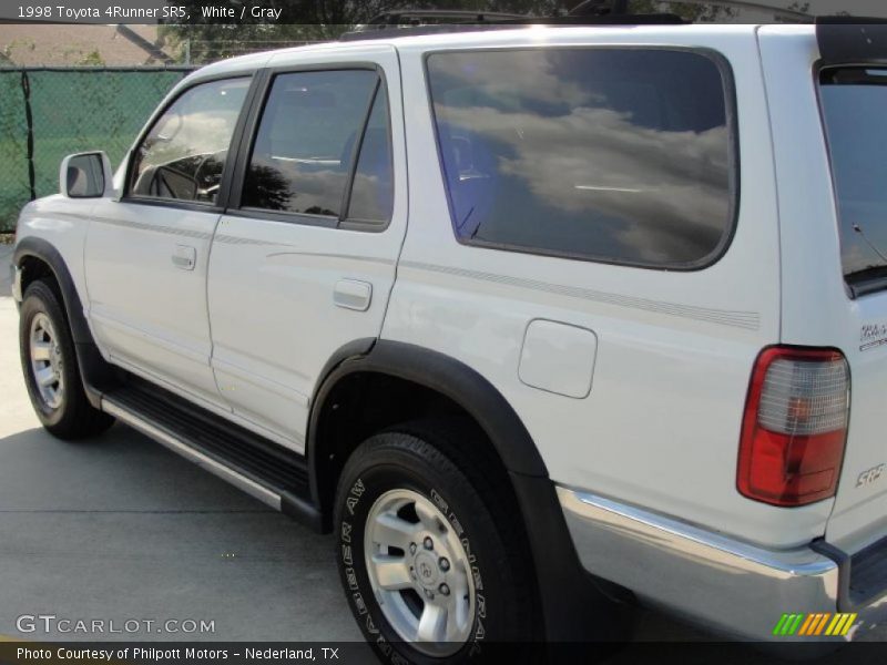 White / Gray 1998 Toyota 4Runner SR5