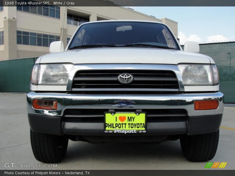 White / Gray 1998 Toyota 4Runner SR5