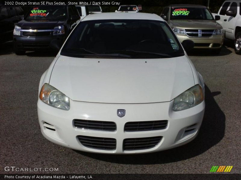 Stone White / Dark Slate Gray 2002 Dodge Stratus SE Plus Sedan