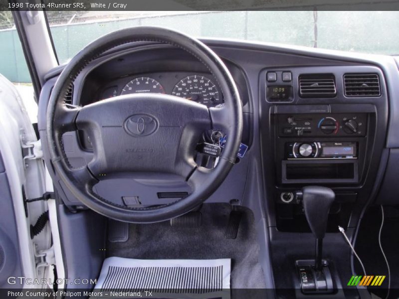 Dashboard of 1998 4Runner SR5
