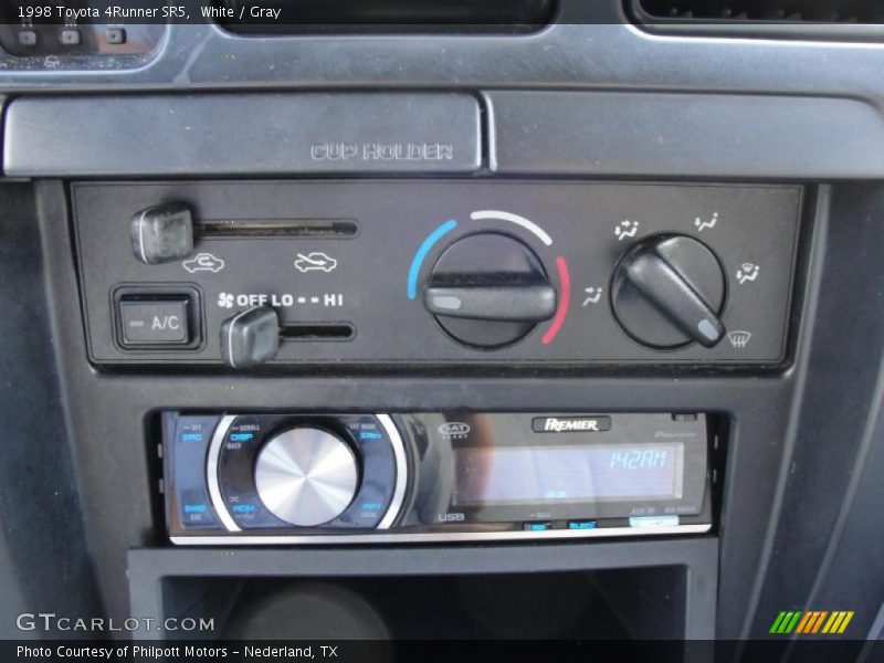 White / Gray 1998 Toyota 4Runner SR5