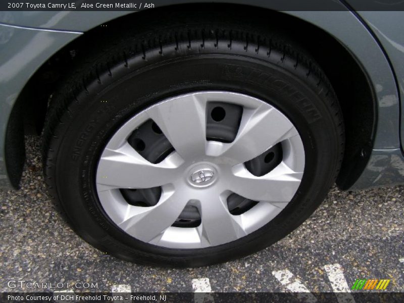 Aloe Green Metallic / Ash 2007 Toyota Camry LE