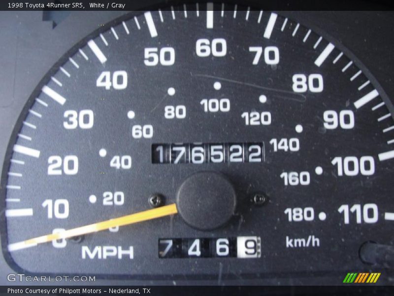 White / Gray 1998 Toyota 4Runner SR5
