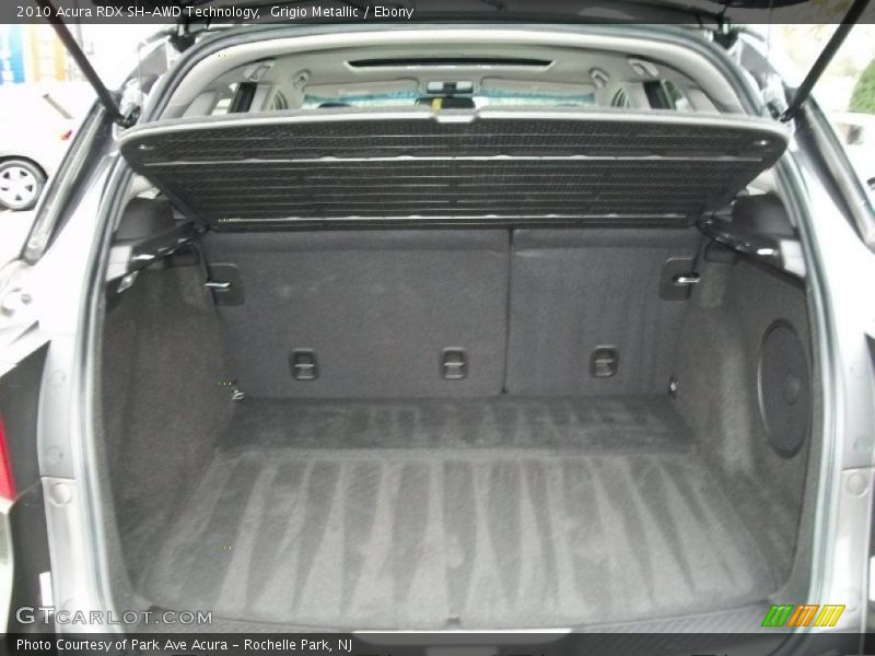  2010 RDX SH-AWD Technology Trunk