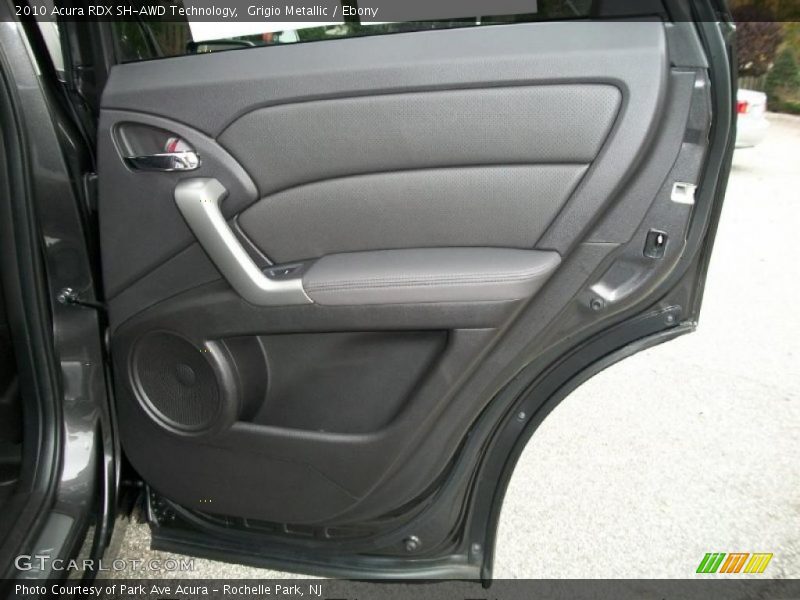 Door Panel of 2010 RDX SH-AWD Technology