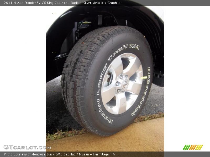 Radiant Silver Metallic / Graphite 2011 Nissan Frontier SV V6 King Cab 4x4