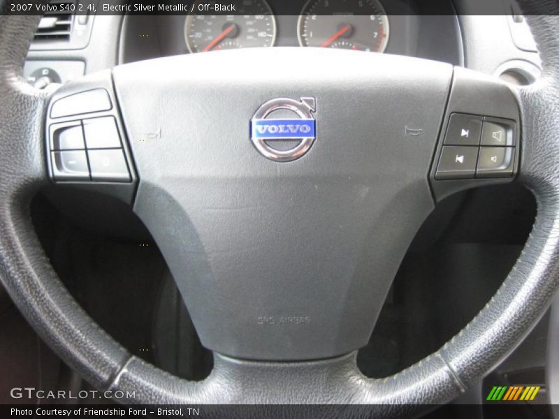 Electric Silver Metallic / Off-Black 2007 Volvo S40 2.4i