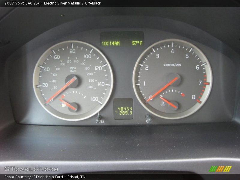 Electric Silver Metallic / Off-Black 2007 Volvo S40 2.4i