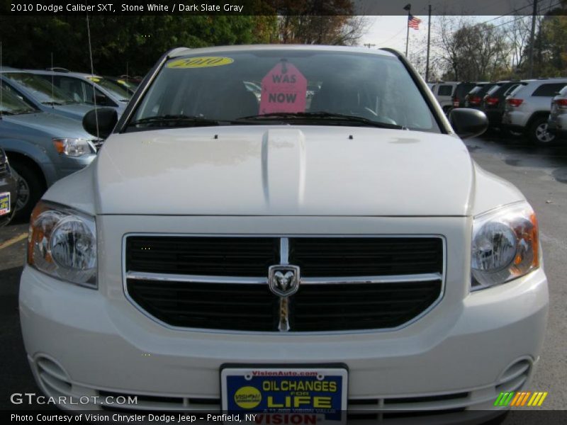 Stone White / Dark Slate Gray 2010 Dodge Caliber SXT