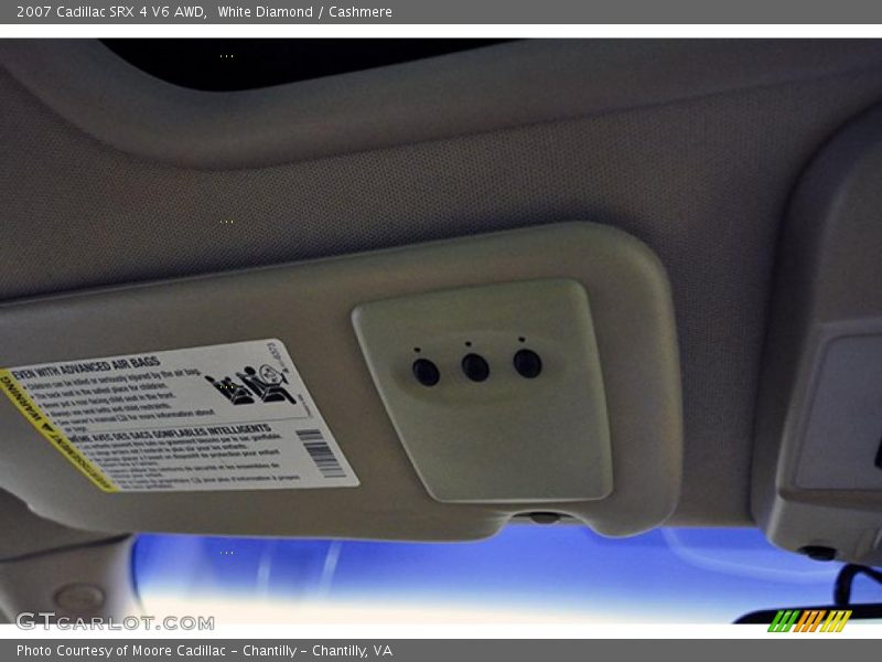 White Diamond / Cashmere 2007 Cadillac SRX 4 V6 AWD