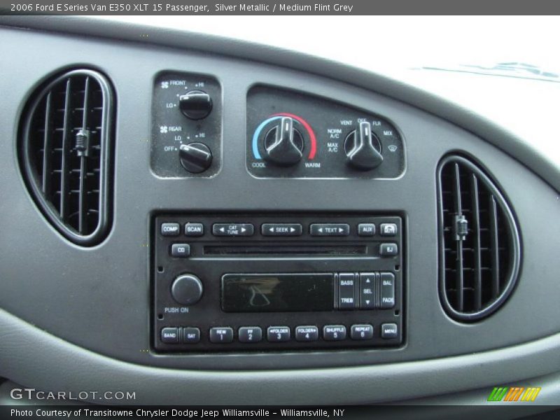 Controls of 2006 E Series Van E350 XLT 15 Passenger