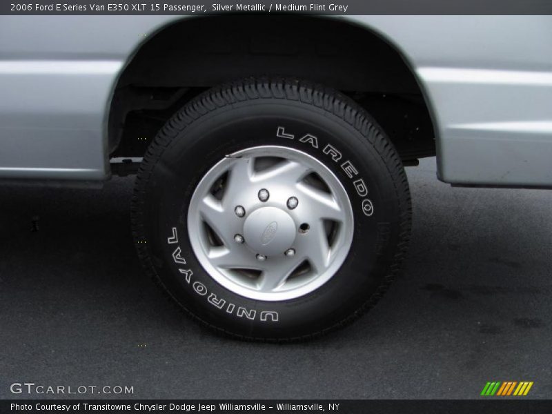  2006 E Series Van E350 XLT 15 Passenger Wheel