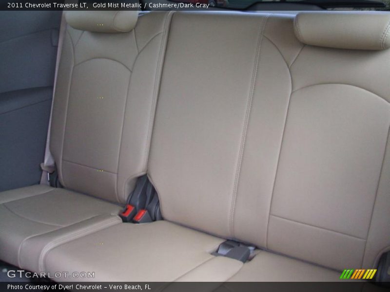  2011 Traverse LT Cashmere/Dark Gray Interior