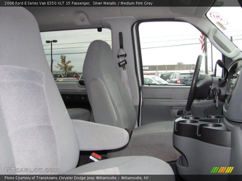  2006 E Series Van E350 XLT 15 Passenger Medium Flint Grey Interior