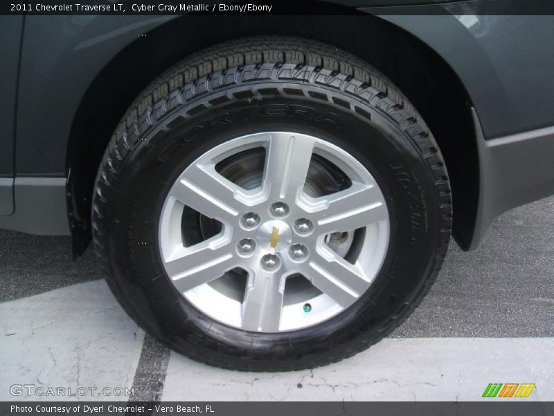 Cyber Gray Metallic / Ebony/Ebony 2011 Chevrolet Traverse LT