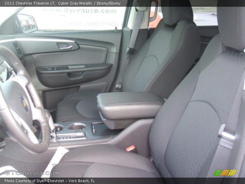 Cyber Gray Metallic / Ebony/Ebony 2011 Chevrolet Traverse LT