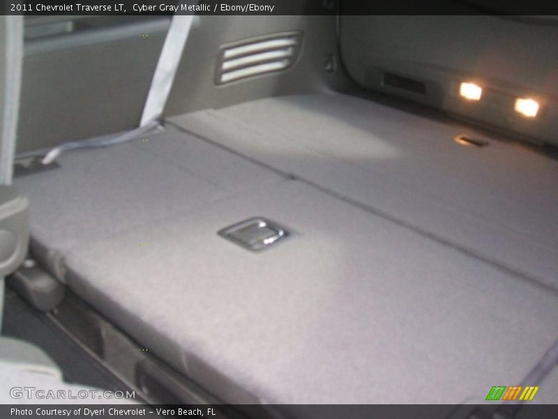 Cyber Gray Metallic / Ebony/Ebony 2011 Chevrolet Traverse LT