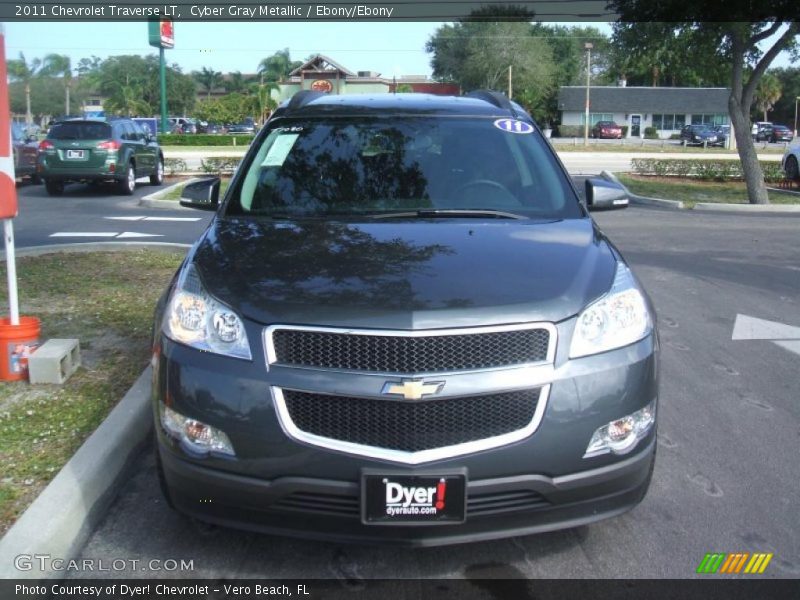 Cyber Gray Metallic / Ebony/Ebony 2011 Chevrolet Traverse LT
