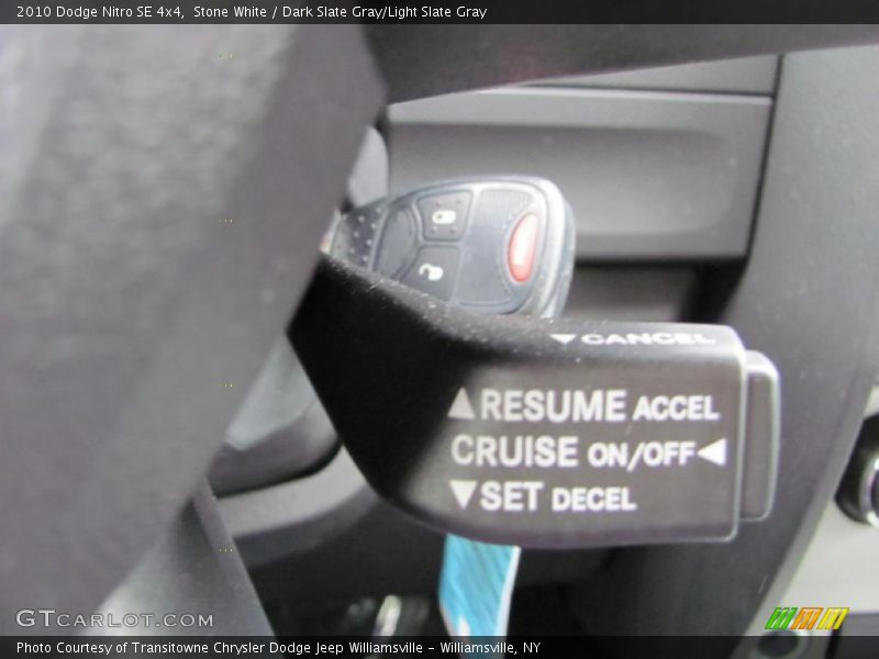 Stone White / Dark Slate Gray/Light Slate Gray 2010 Dodge Nitro SE 4x4
