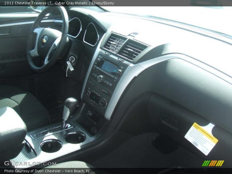Cyber Gray Metallic / Ebony/Ebony 2011 Chevrolet Traverse LT