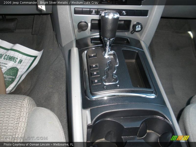 Bright Silver Metallic / Medium Slate Gray 2006 Jeep Commander