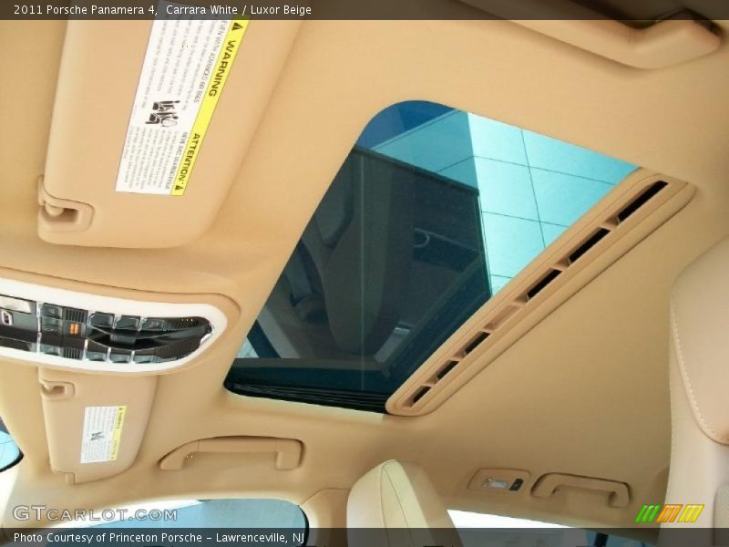Carrara White / Luxor Beige 2011 Porsche Panamera 4