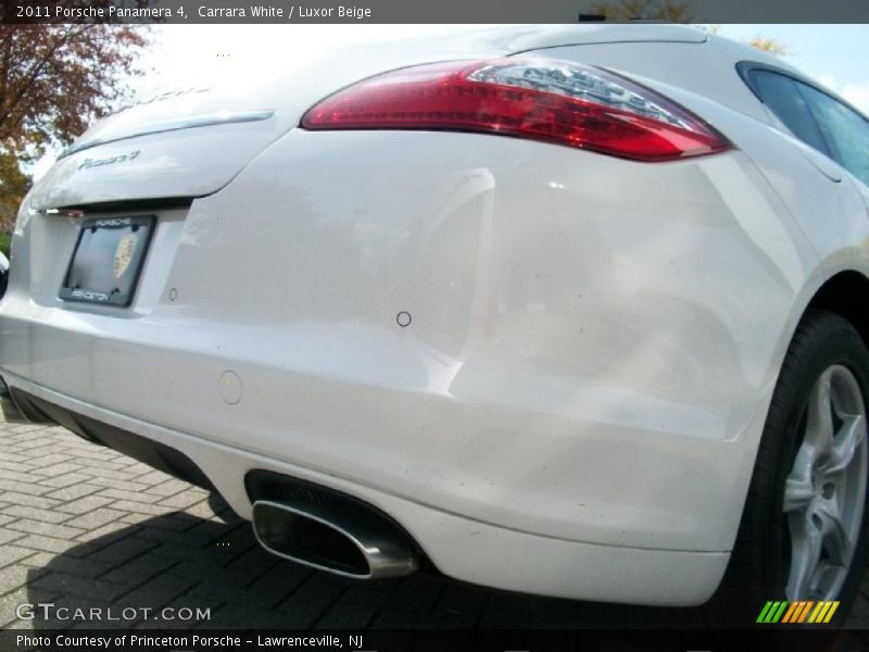 Carrara White / Luxor Beige 2011 Porsche Panamera 4