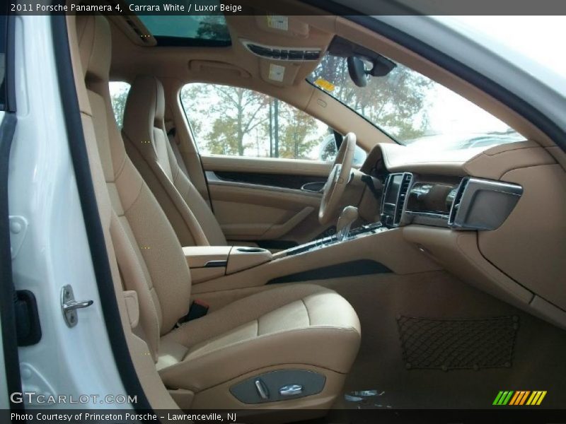 Carrara White / Luxor Beige 2011 Porsche Panamera 4