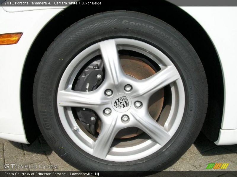 Carrara White / Luxor Beige 2011 Porsche Panamera 4