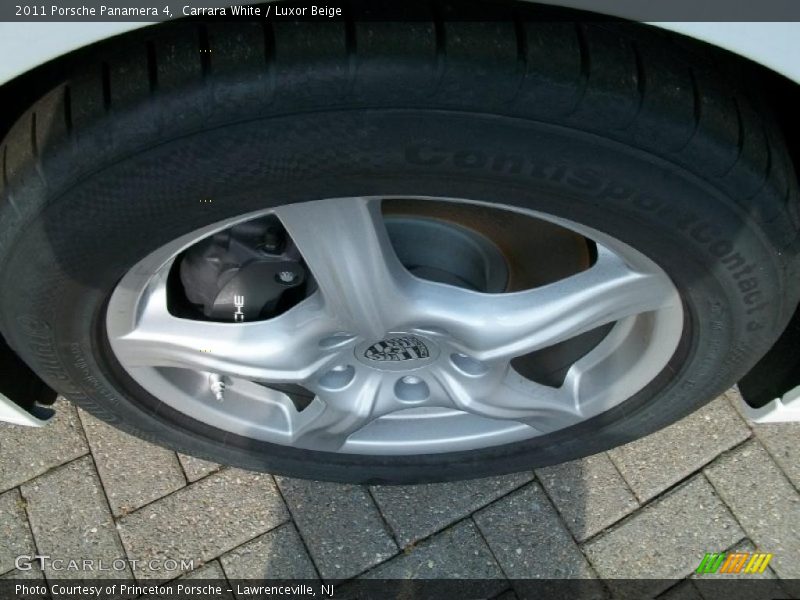 Carrara White / Luxor Beige 2011 Porsche Panamera 4