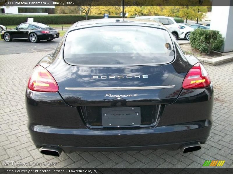 Black / Black 2011 Porsche Panamera 4