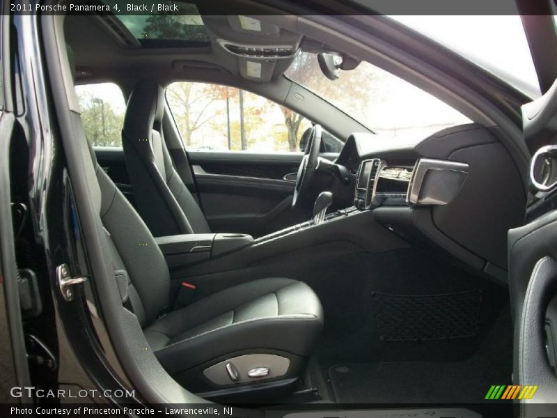 Black / Black 2011 Porsche Panamera 4