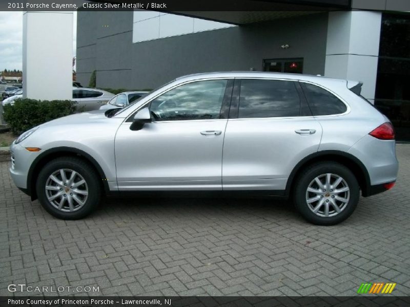 Classic Silver Metallic / Black 2011 Porsche Cayenne