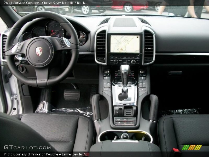 Dashboard of 2011 Cayenne 