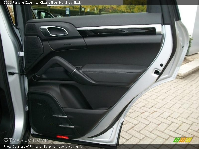 Door Panel of 2011 Cayenne 