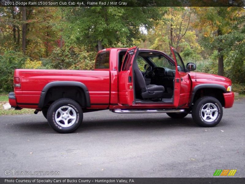 Flame Red / Mist Gray 2001 Dodge Ram 1500 Sport Club Cab 4x4