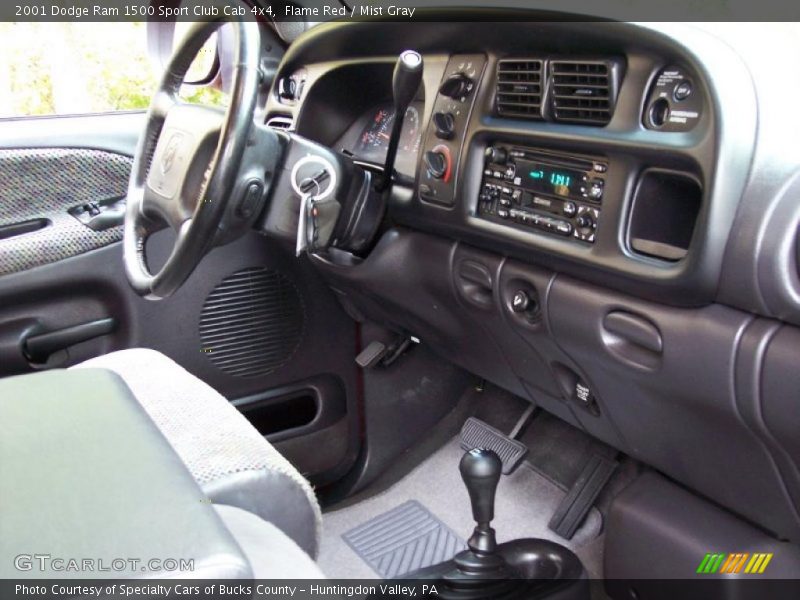 Flame Red / Mist Gray 2001 Dodge Ram 1500 Sport Club Cab 4x4