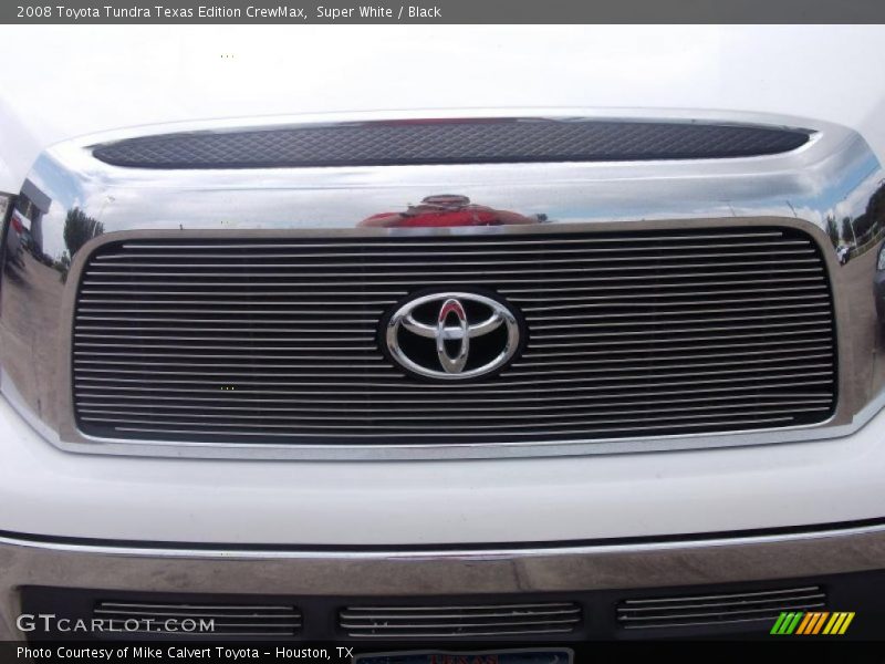 Super White / Black 2008 Toyota Tundra Texas Edition CrewMax