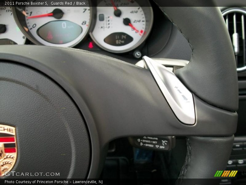 Controls of 2011 Boxster S