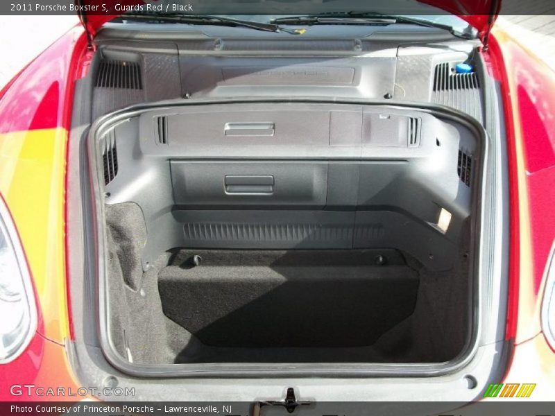  2011 Boxster S Trunk