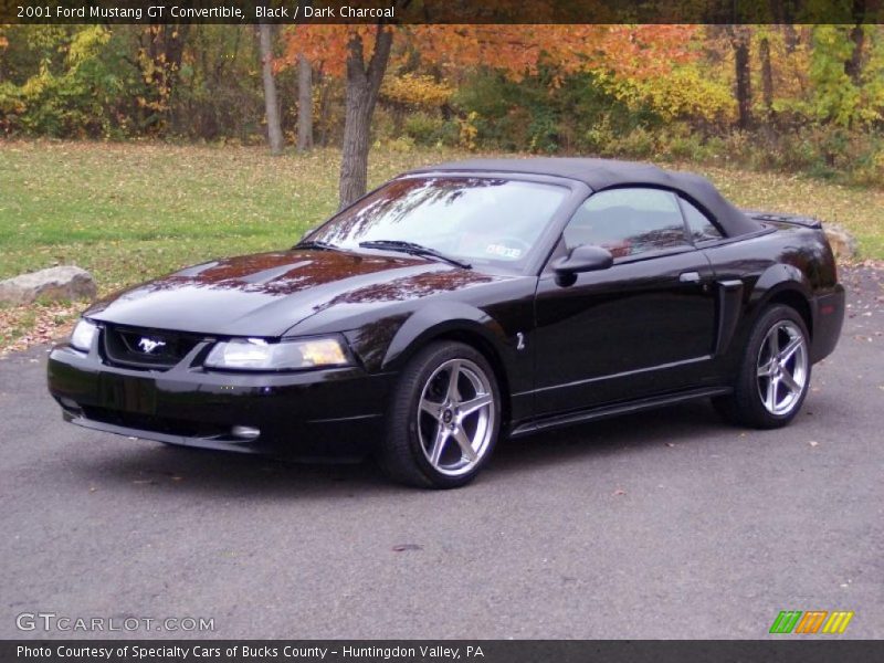 Front 3/4 View of 2001 Mustang GT Convertible