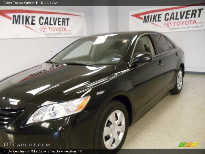 Black / Ash 2009 Toyota Camry LE